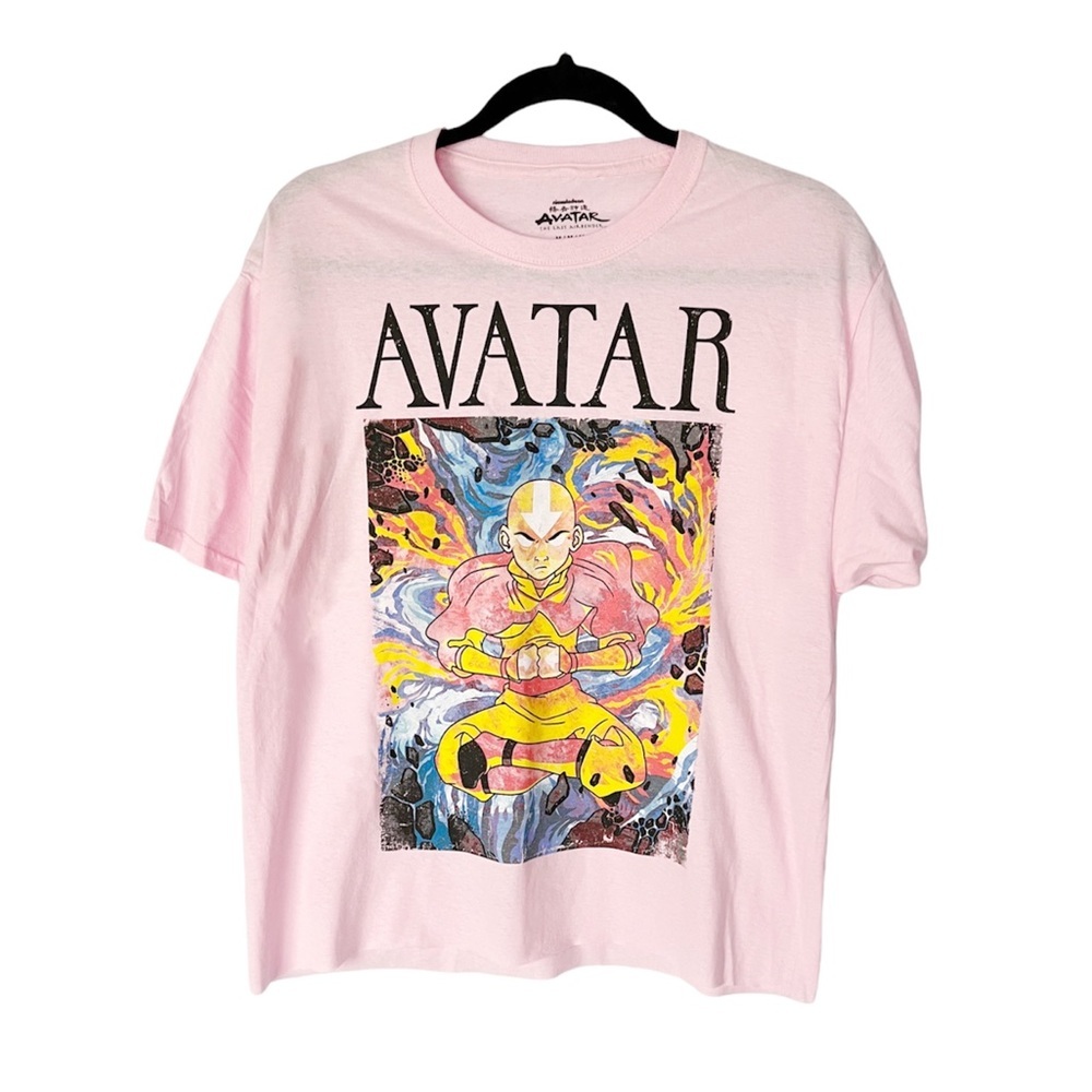 Avatar‎ NWOT Graphic Tee